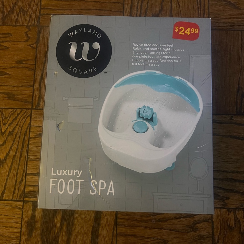 Wayland square foot spa